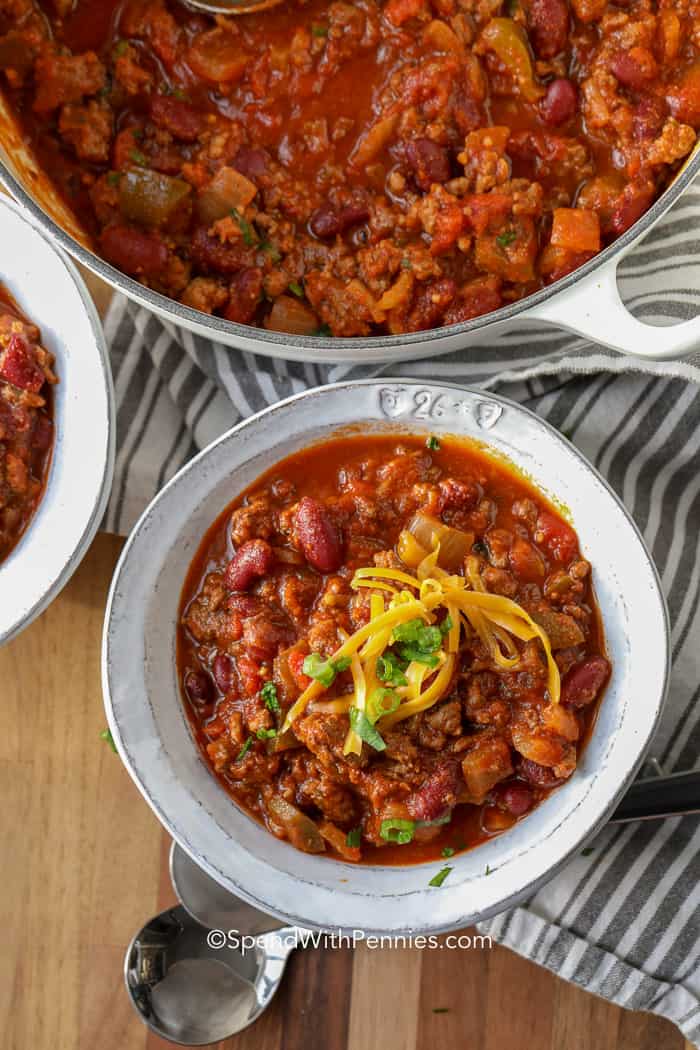 Simmering chili